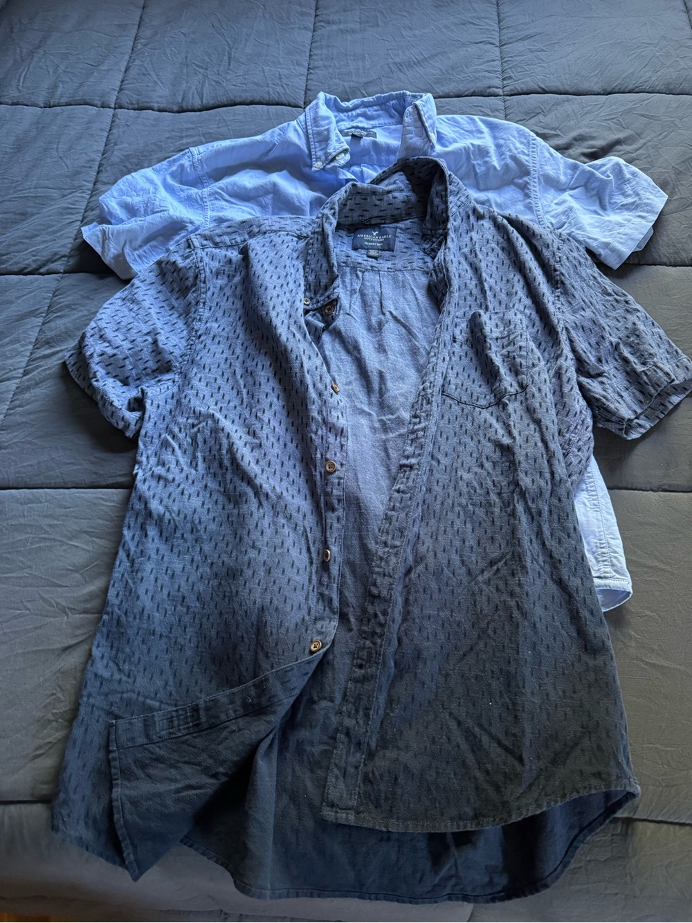 Men’s short sleeve button up